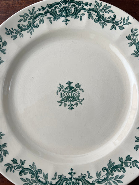 Assiettes plates, Longchamp ‘’Régent’’
